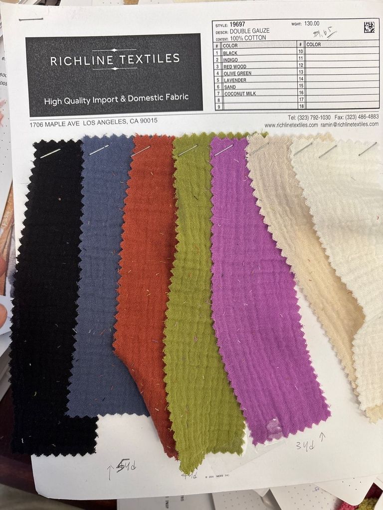 DR0018 BLACK/NATURAL BLACK KNITS STRIPES