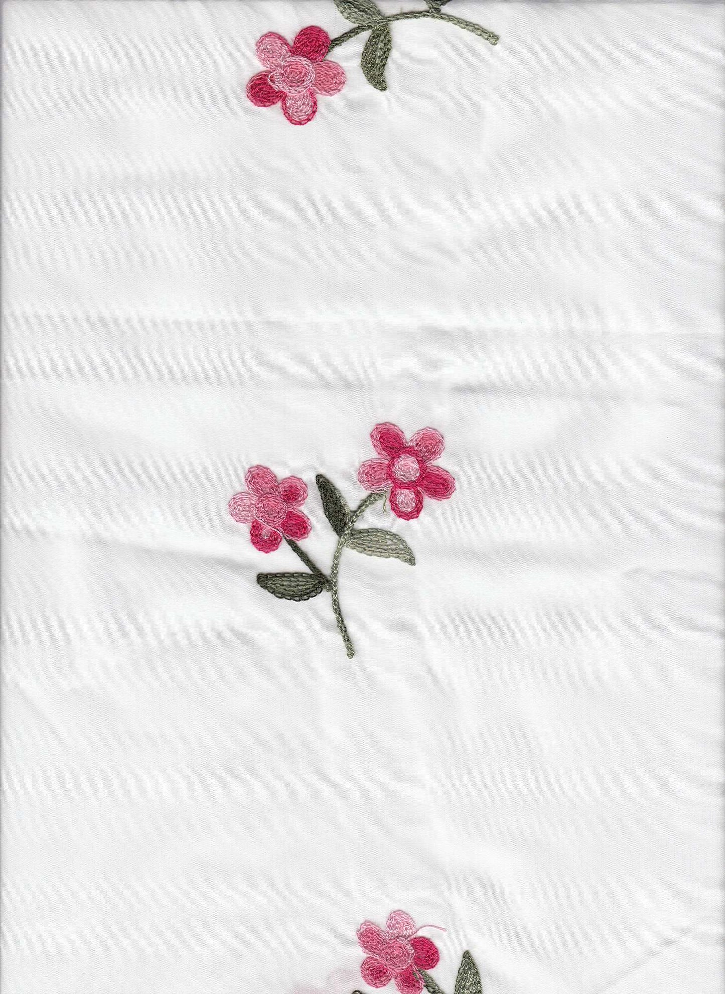 19441 WHITE GROUND EMBROIDERY PRINTS TEXTURED WHITE WOVEN