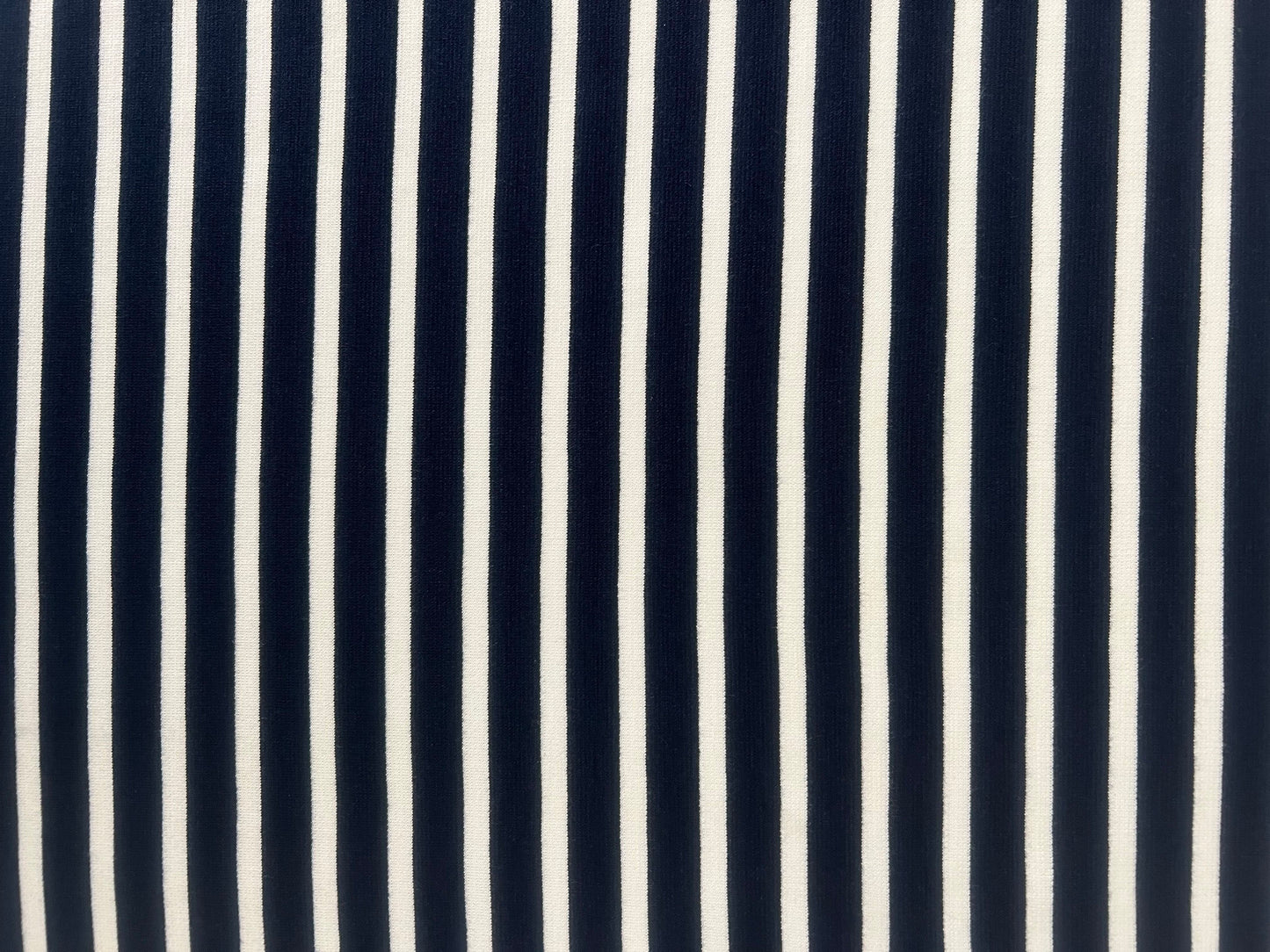 D0790 NAVY/WHITE BLUE KNITS PONTI/OTTOMAN STRIPES