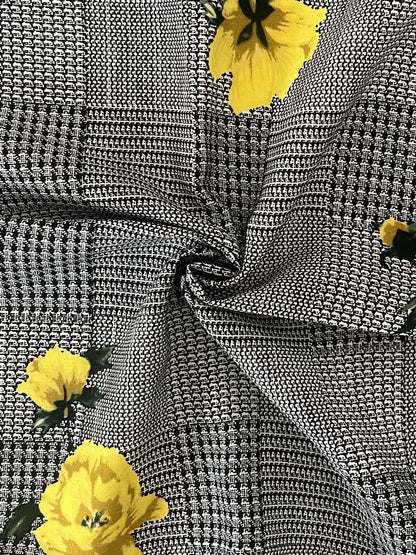 PPLD 10048 YELLOW BLACK CHALLIS PRINTS WOVEN YELLOW