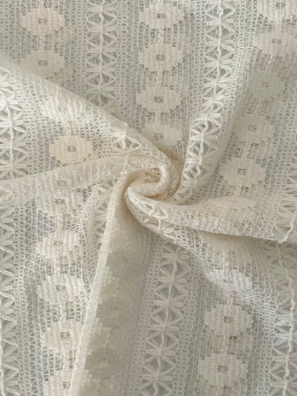19696 COCONUT MILK NON STRETCH LACE