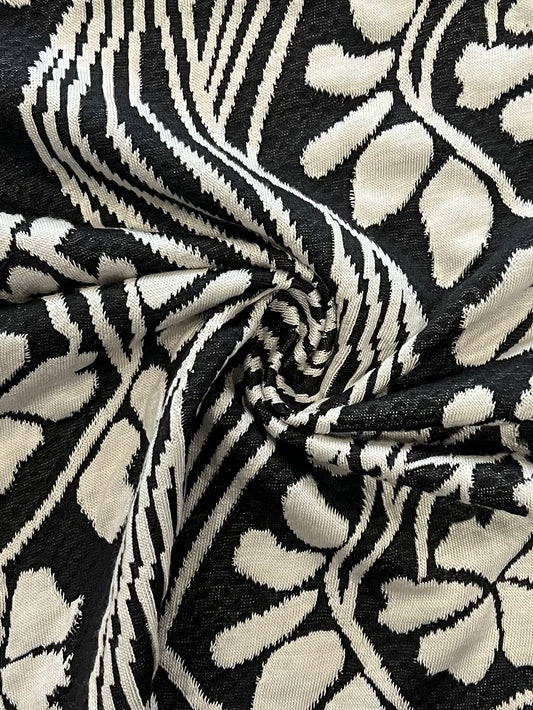 17042 BLACK/NATURAL BLACK DOUBLE KNITS JACQUARD/NOVELTY PRINTS